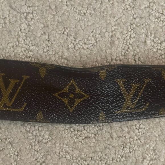 Louis Vuitton Monogram 40mm LV Initials Belt 85 34 - Picture 6 of 9